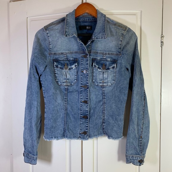 KUT From The Kloth Women's Medium Denim Jean Jacket Frayed Hem Button Front - Picture 1 of 14